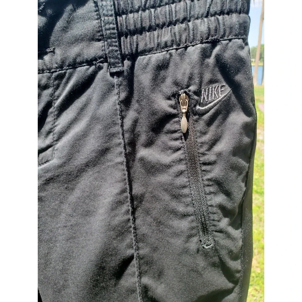 Nike Shorts Womens Small Black Sportswear Chino Bermuda Hiking Outdoors Cotton - Picture 3 of 15